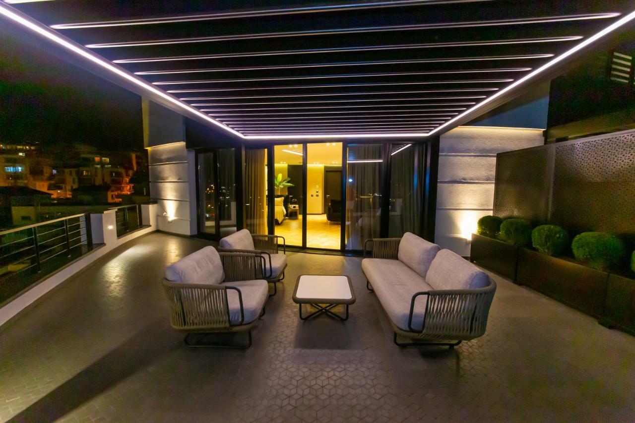 Hotel Unik 4*