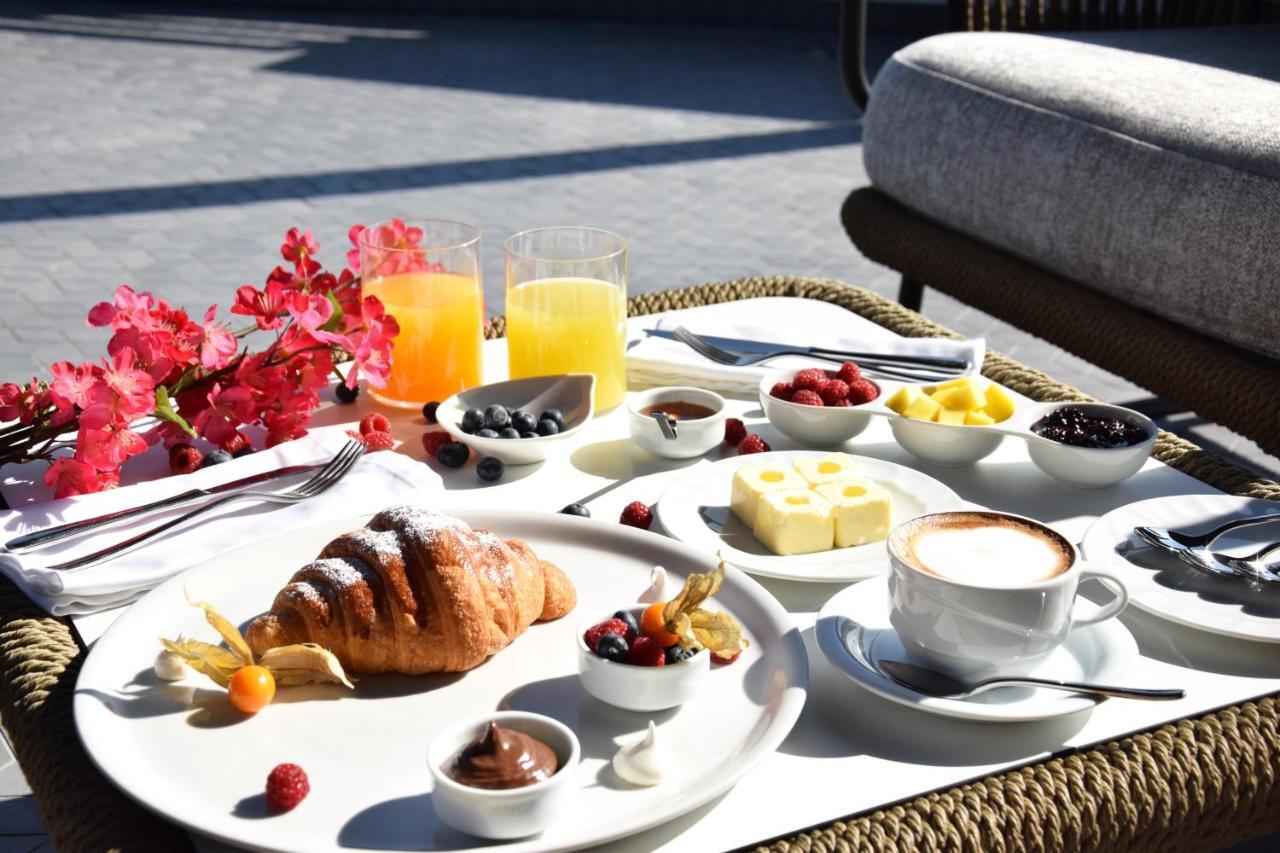 Unik Hotel 4*